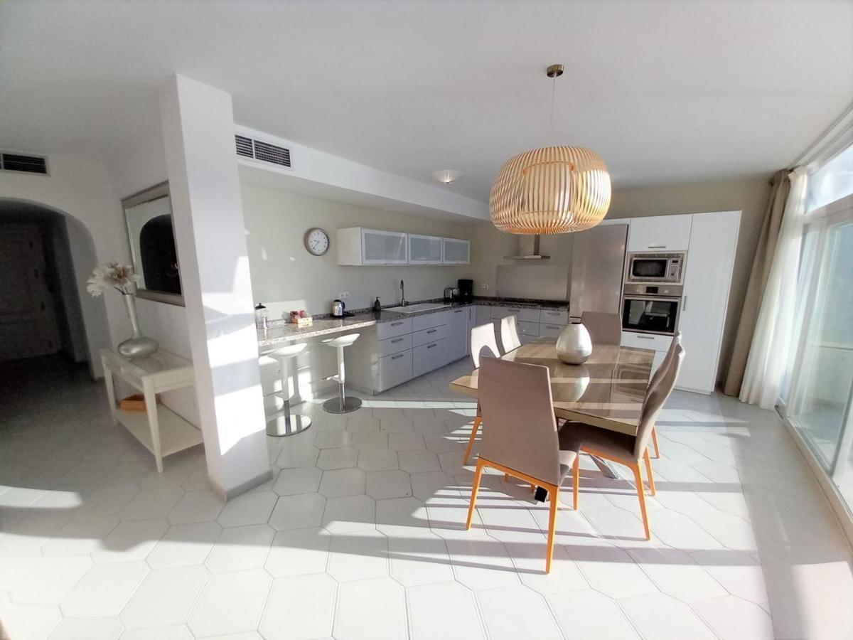 Apartment Miraflores Beachfront Penthouse *