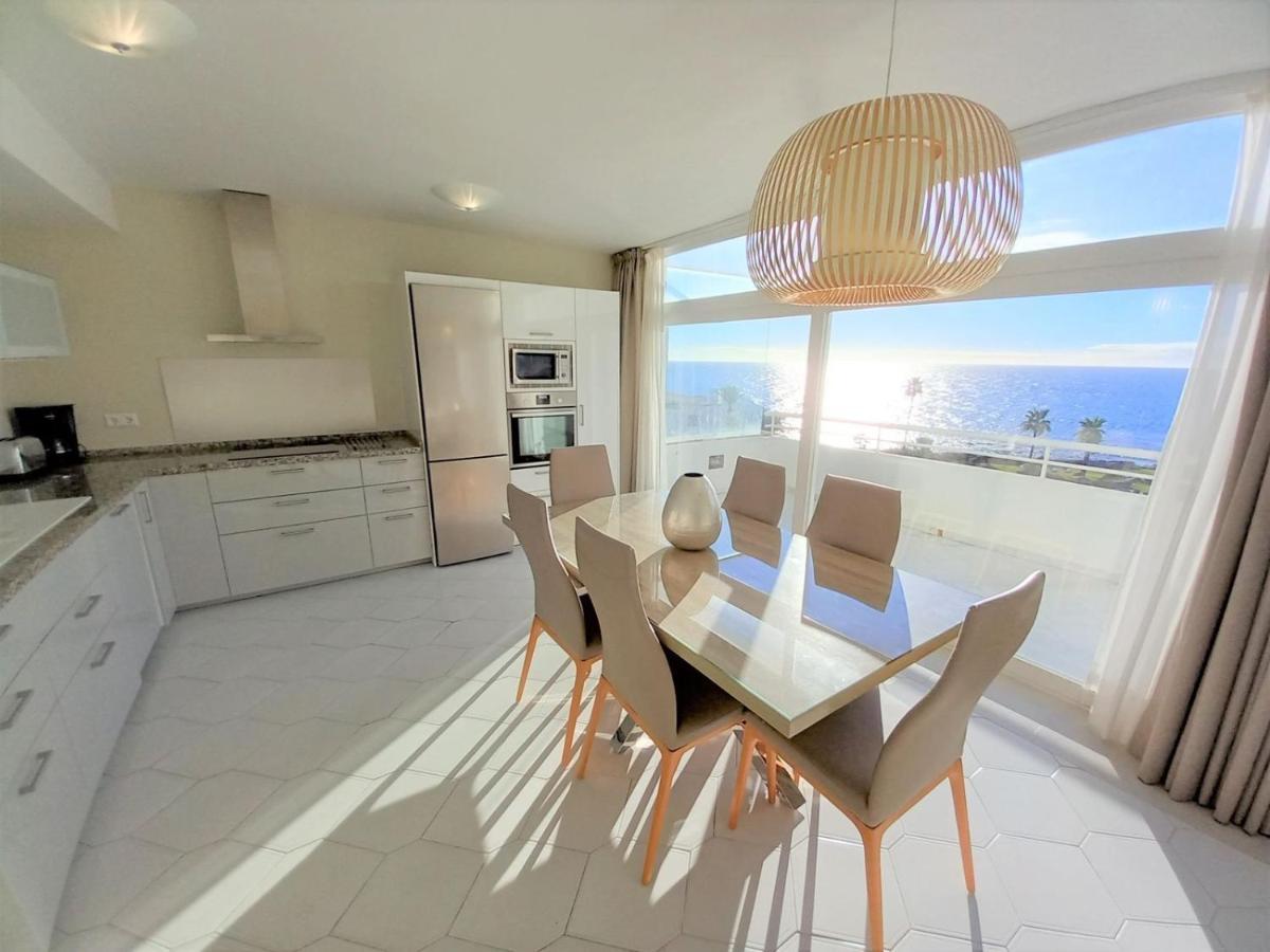 Miraflores Beachfront Penthouse