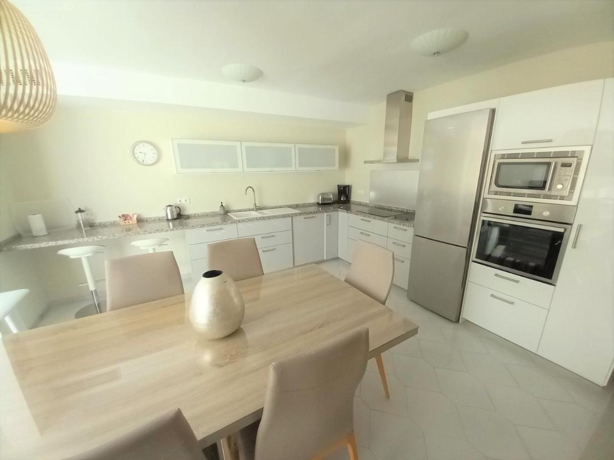 Miraflores Beachfront Penthouse Apartment